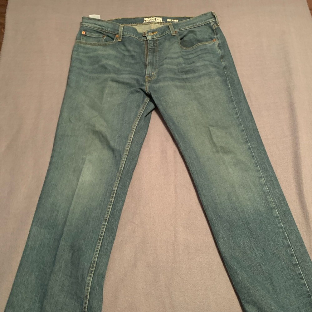 Signature by Levi’s Strauss